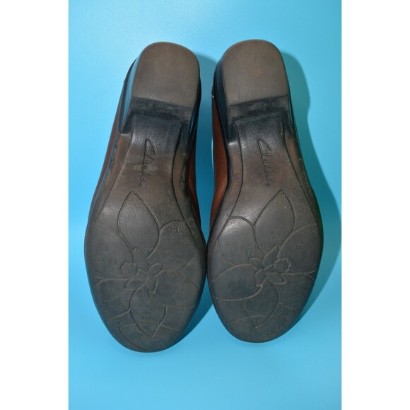 Clark's Slip On Dress Shoes / Sz 6.5 / Brown / Comfort / Leather - Picture 8 of 9